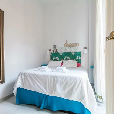 Atico Giralda Apartment Seville